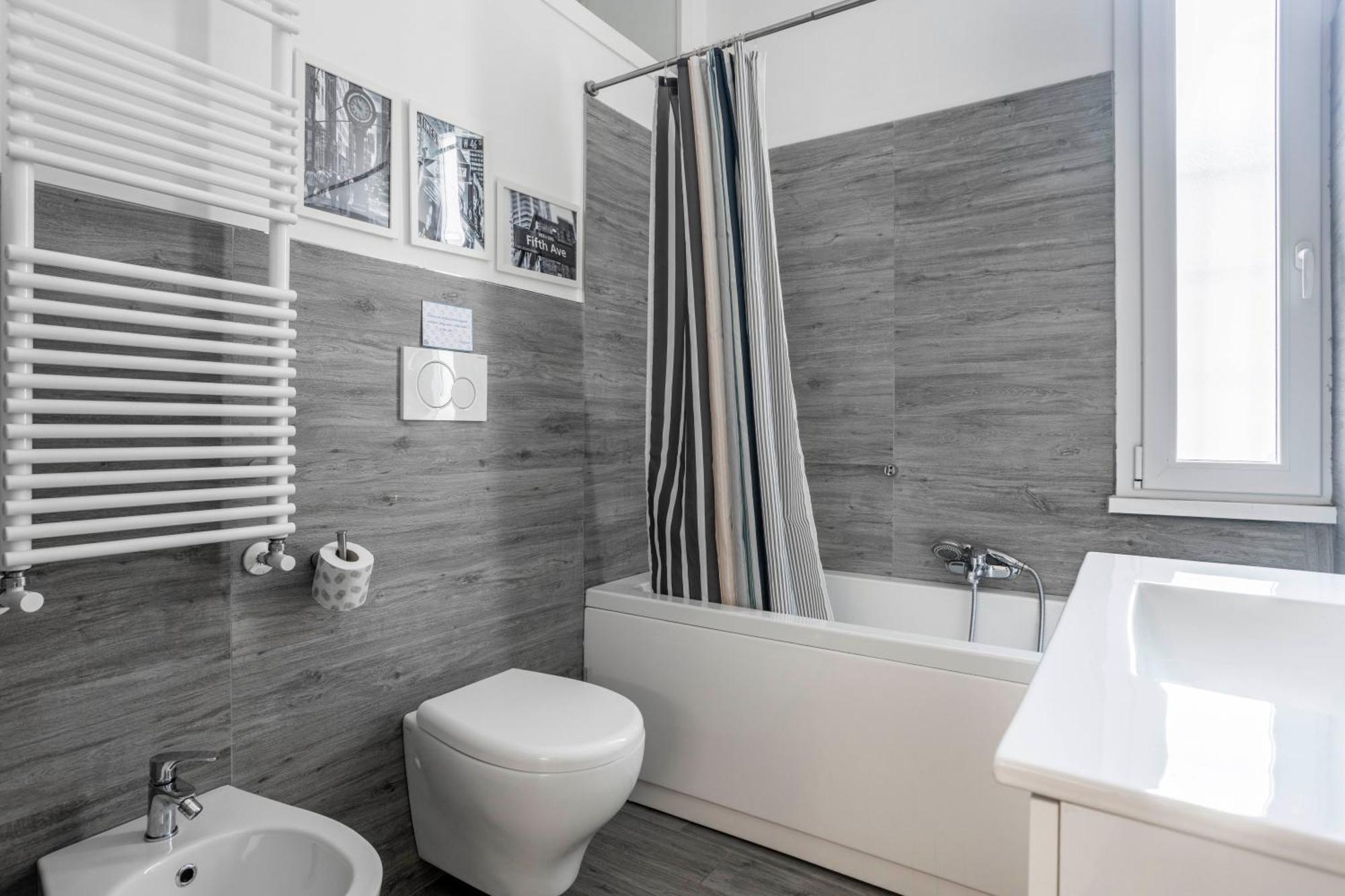 Merulana Deluxe Apartment Roma Ngoại thất bức ảnh