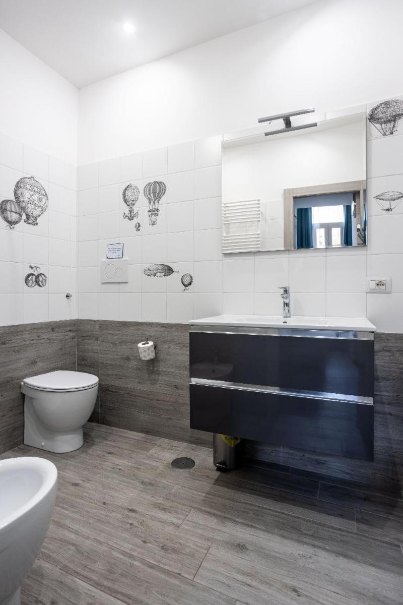 Merulana Deluxe Apartment Roma Ngoại thất bức ảnh